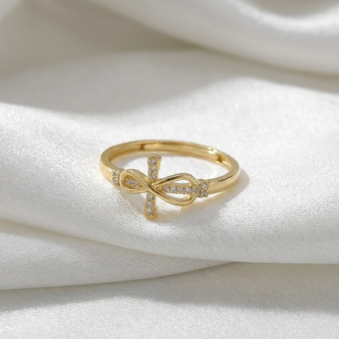 Anillo de Cruz en Plata de Ley S925 con Micro Circonias