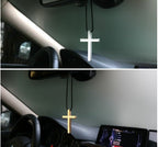 Cruz de Jesús Colgante Minimalista en Acero