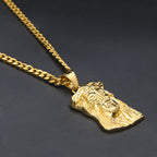 Collar con Dije del Rostro de Jesús en Acero Inoxidable Dorado