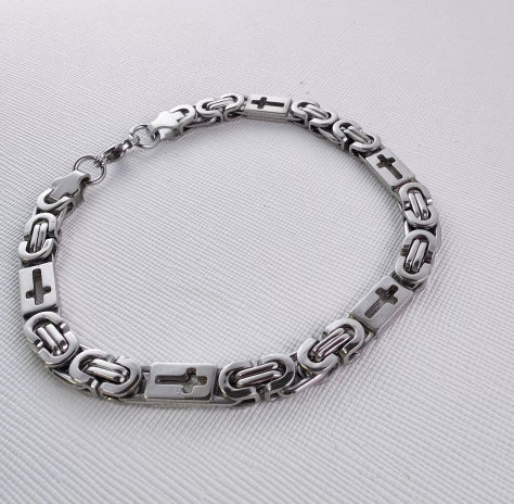 Brazalete de Eslabones "Fortaleza en Cristo"