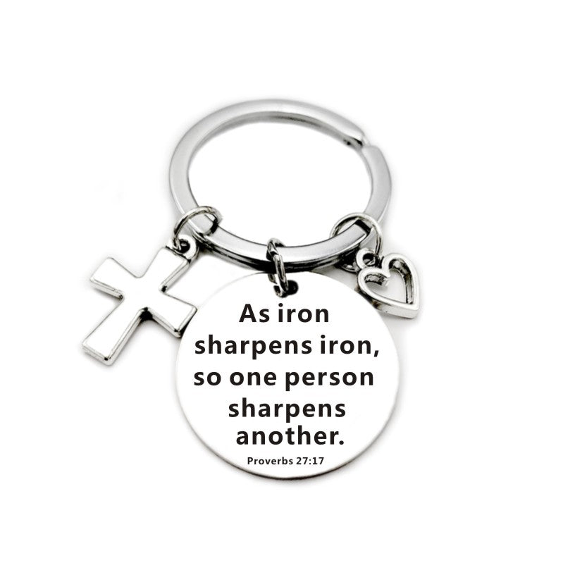 Llavero de Acero Inoxidable con Colgantes de Cruz y Corazón