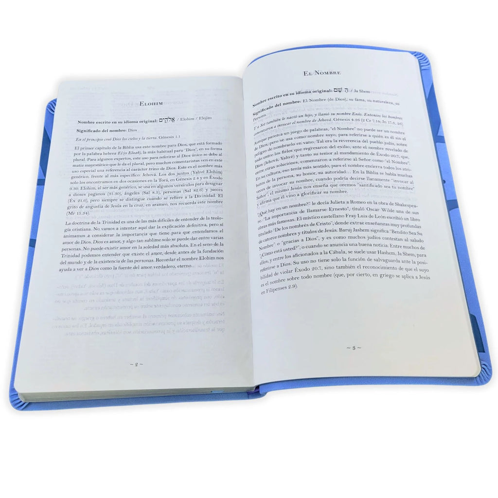 Biblia edicion NOMBRES DE DIOS . Letra grande.
