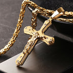 Collar cristiano con Colgante de Cruz Crucifijo Jesús en Oro  - Acero de Titanio