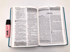 Biblia de Promesas RVR60 - NO Índice y NO Cremallera  - Grande, Letra Gigante 13 pt, Semipiel Turquesa 2 Tonos