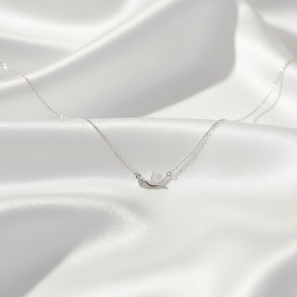 Collar paloma del Espíritu Santo plata de ley 925 con brillantes para mujer