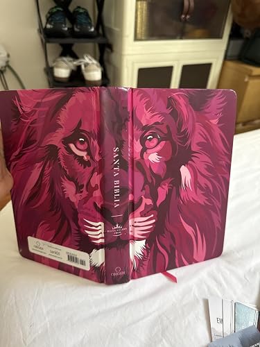 Biblia Reina-Valera 1960 – NO INDICE .Tapa Dura , Manual, Letra Grande, Ultrafina, León de Judá Rosa,Rosa