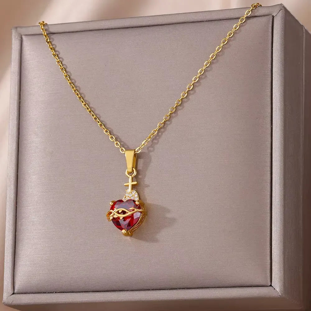 Collar Cristiano con Corazón Rojo, Cruz y Corona de Espinas en Acero Inoxidable