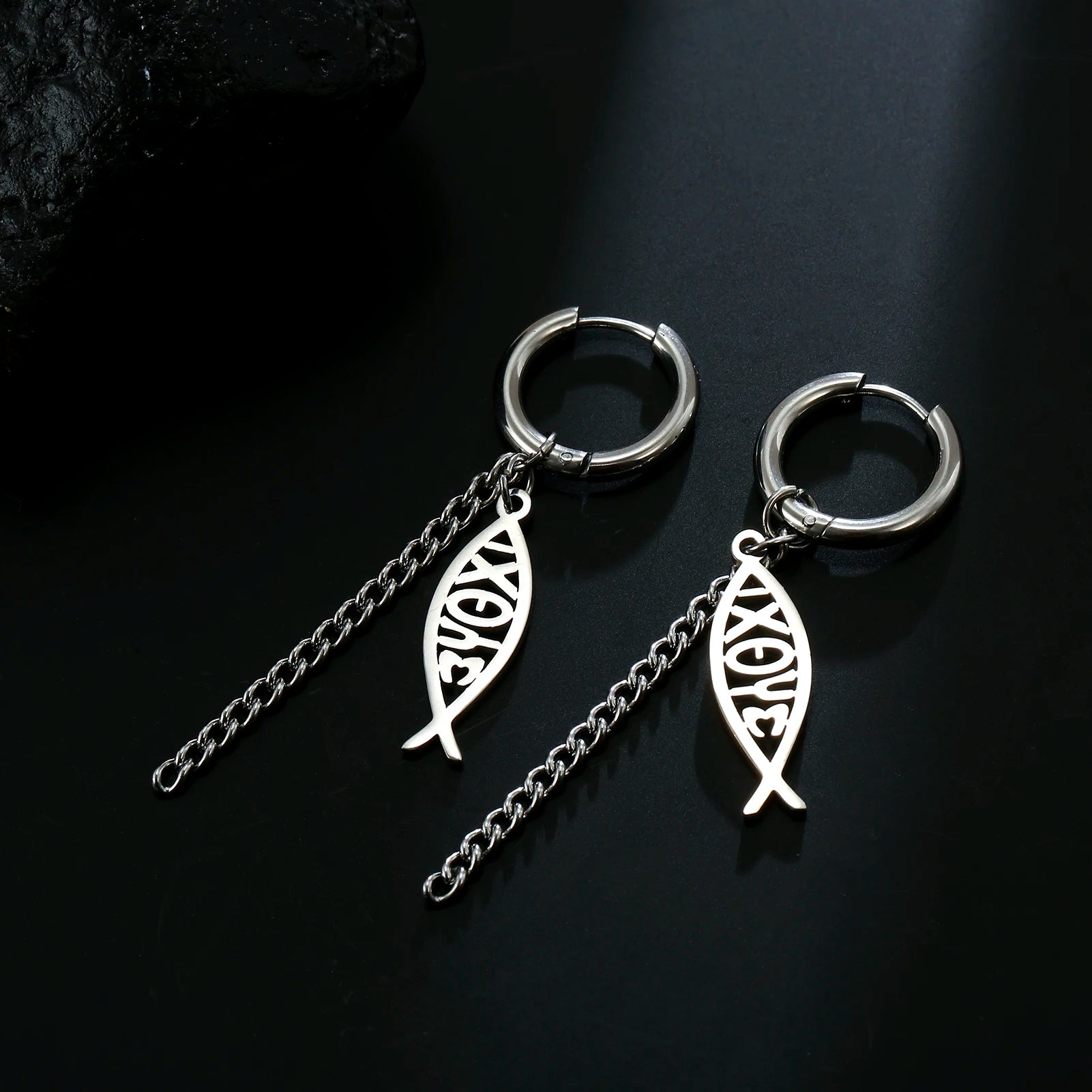 Varios Pendientes de Aro con Cadena y Pez Ichthys en Acero Inoxidable