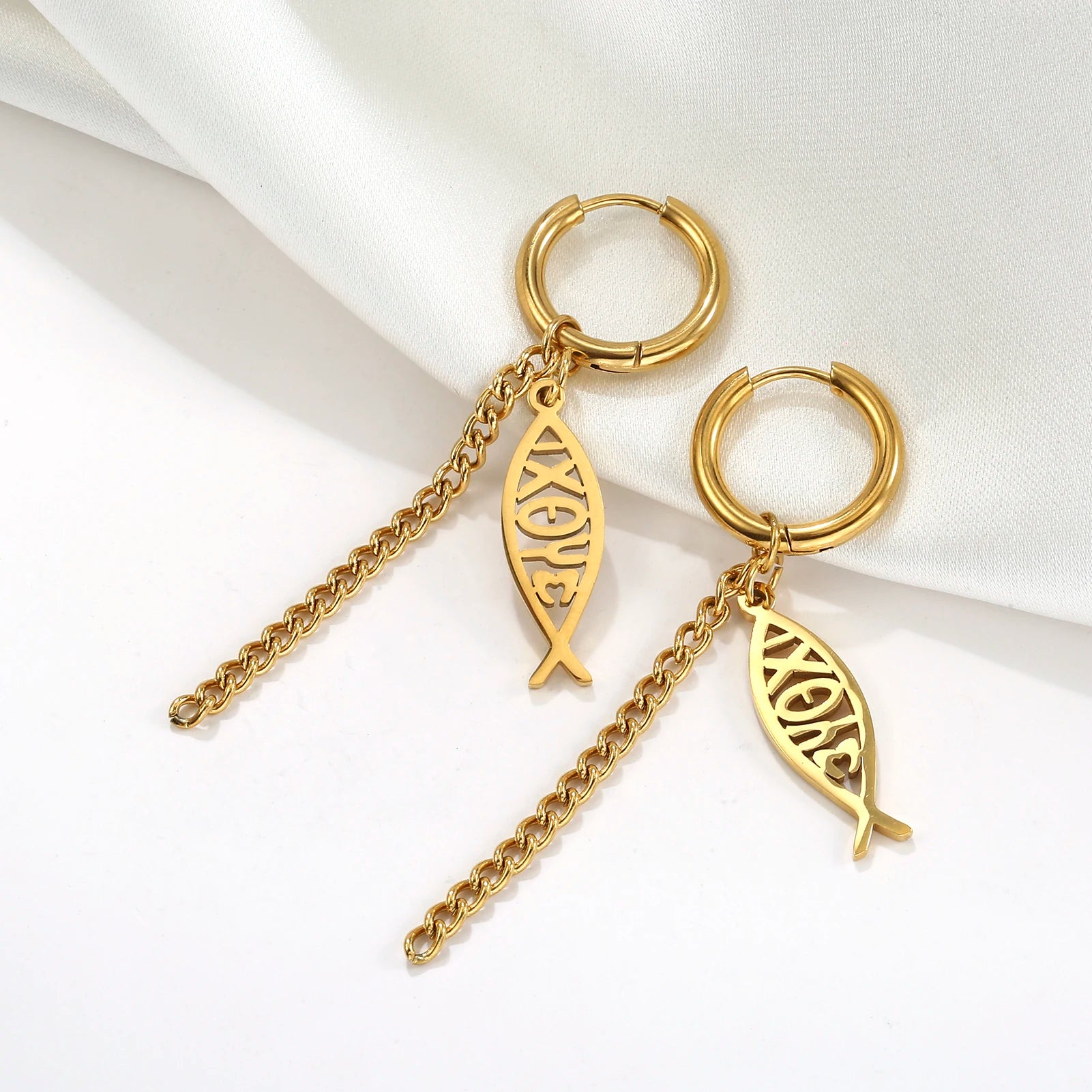 Varios Pendientes de Aro con Cadena y Pez Ichthys en Acero Inoxidable