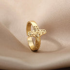 Anillo Vintage Cruz  en Acero Inoxidable Ajustable