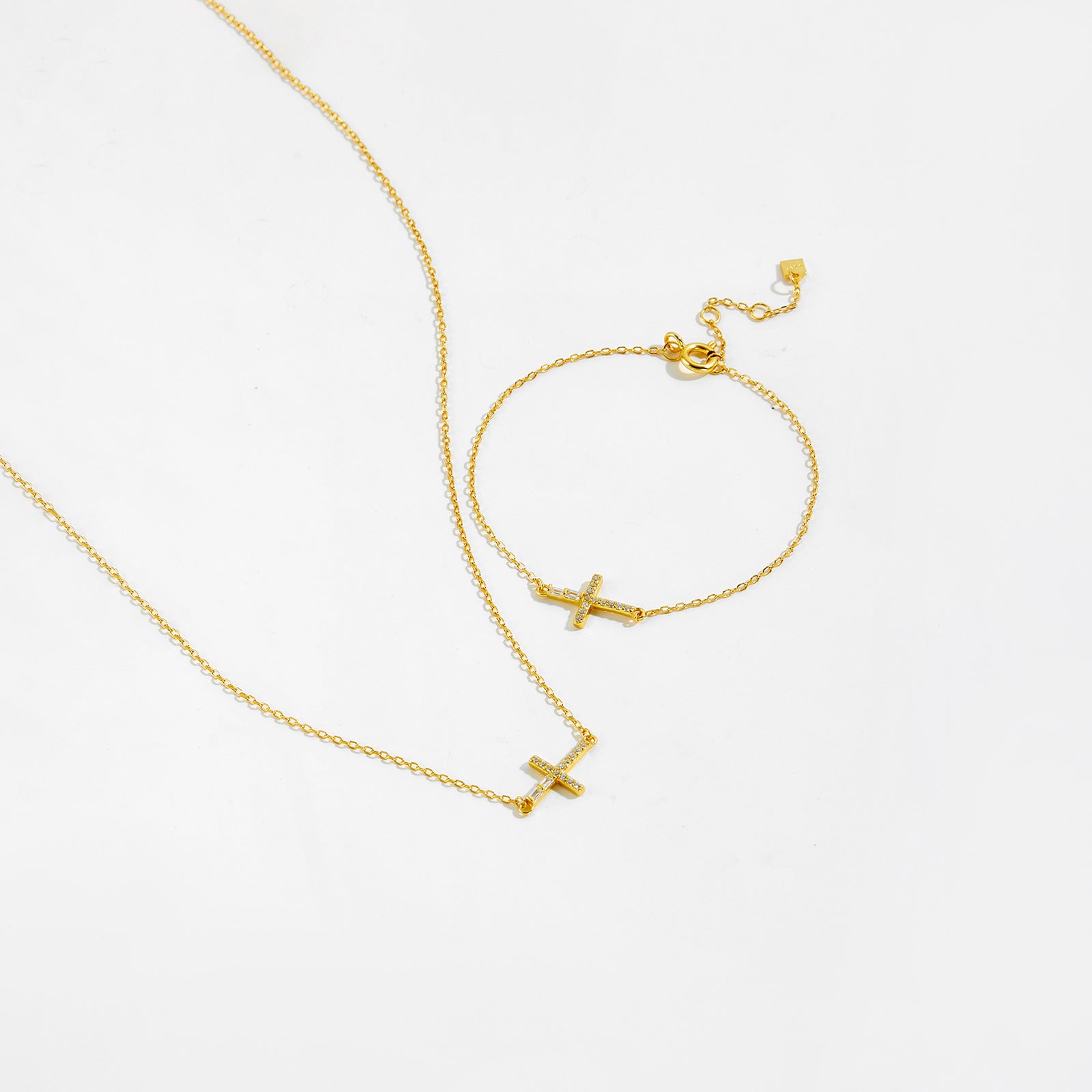 Collar y Pulsera de Cruz Horizontal en Plata de Ley 925