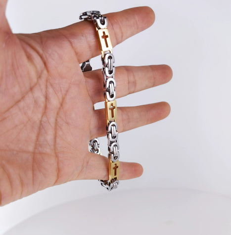 Brazalete de Eslabones "Fortaleza en Cristo"