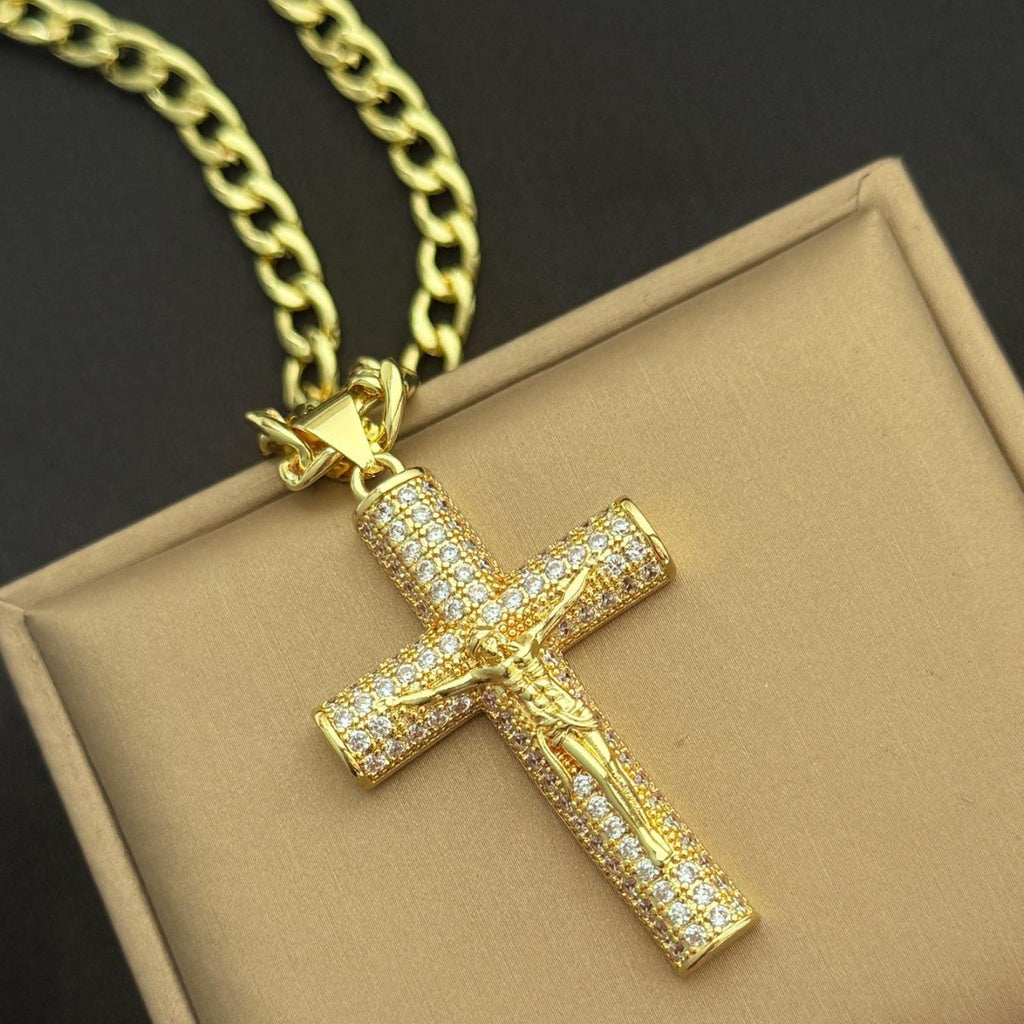 Collar con Cruz de Jesús Grande con Circonitas y Cadena Cubana