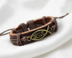 Brazalete de Cuero con Símbolo Ichthys y Nombre de Jesús
